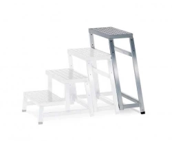Marchepied industriel modulaire MODULO STEP Réhausse 4 marches