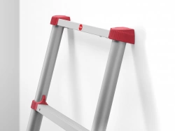 Echelle télescopique aluminium 9 marches , utilisation régulière HAILO
